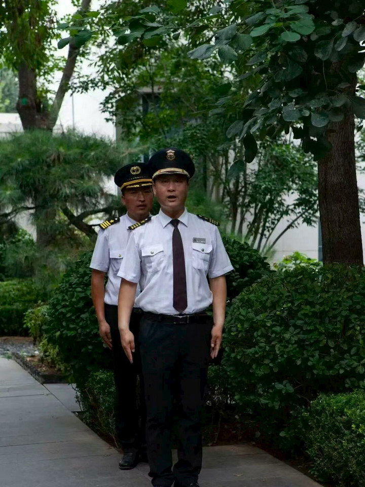 1764325847108030.jpg 远洋物业人荣获“北京榜样最美物业人”称号-4.jpg