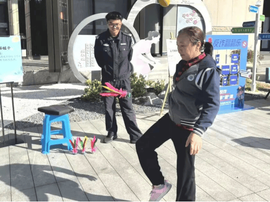 远洋服务无锡公司重阳节活动现场实拍