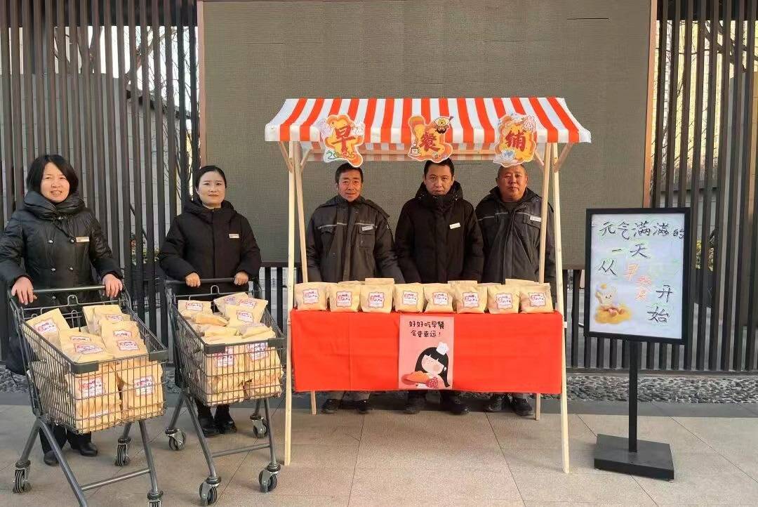 远洋服务人员工作实拍